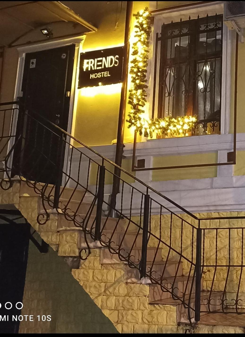 Friends Hostel Kişinev Dış mekan fotoğraf